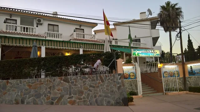 Interior del comedor, Colinas del Faro